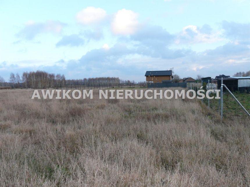 Sierakowice Lewe, 300 000 zł, 1.12 ha, woda w drodze miniaturka 8