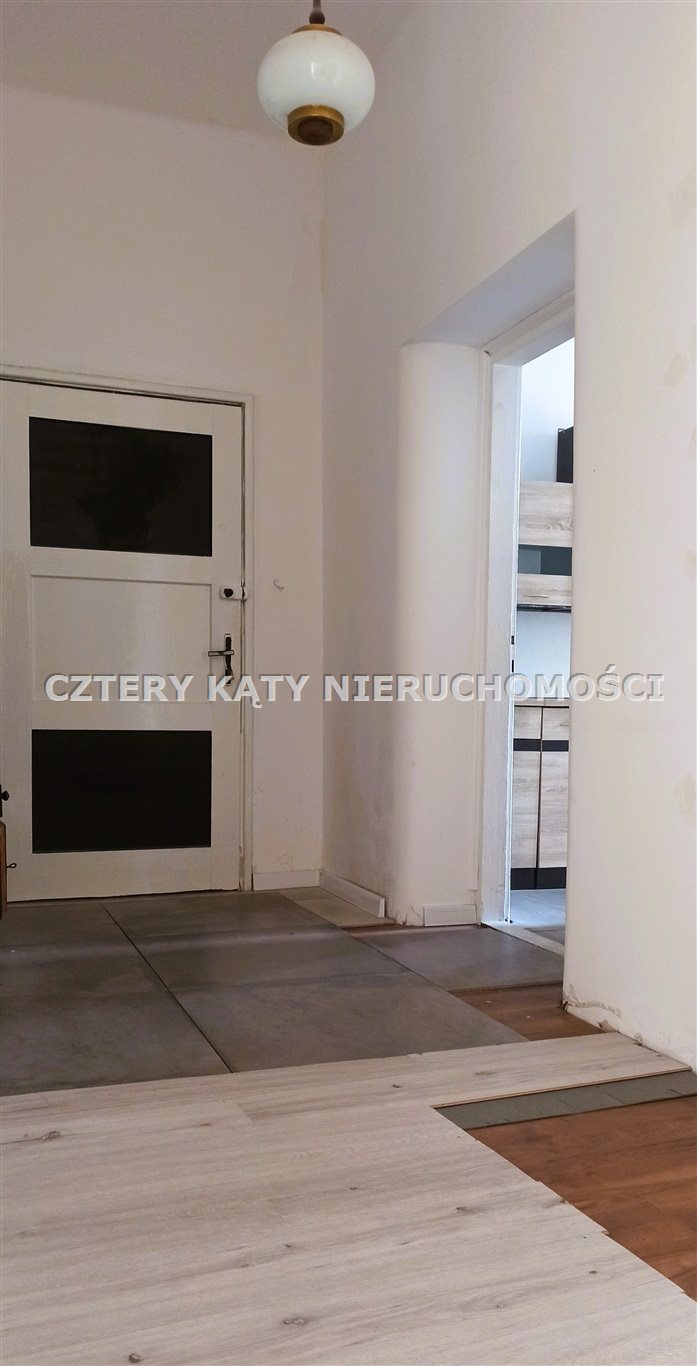 Mieszkanie w kamienicy w centrum miniaturka 5
