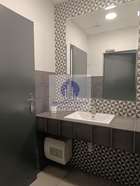 Włochy: biuro 172,70 m2 miniaturka 7
