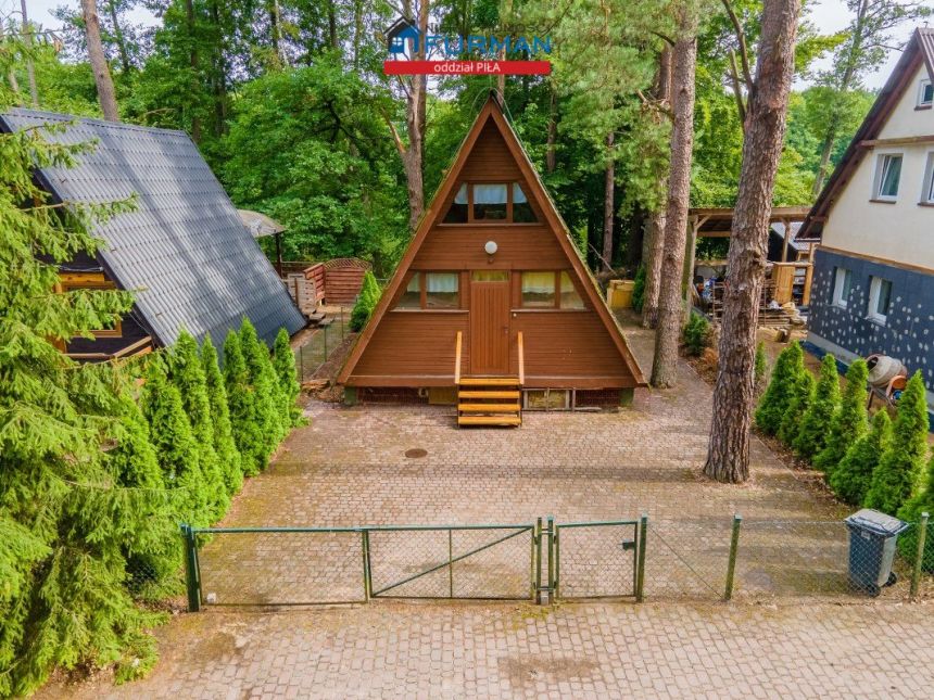 Dom letniskowy nad jeziorem w Człopie - zdjęcie 1