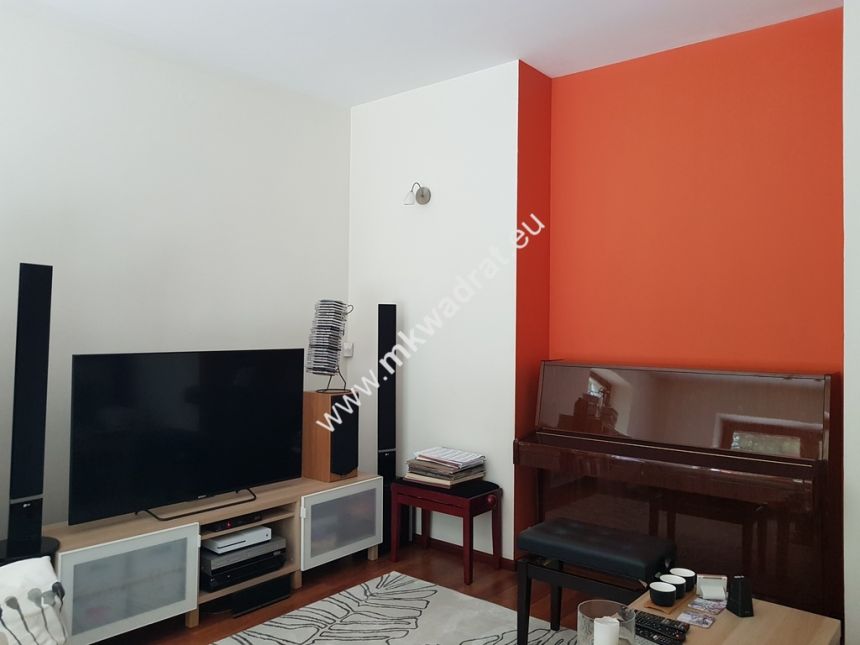Piękna rezydencja  na działce 9000 m2 miniaturka 6