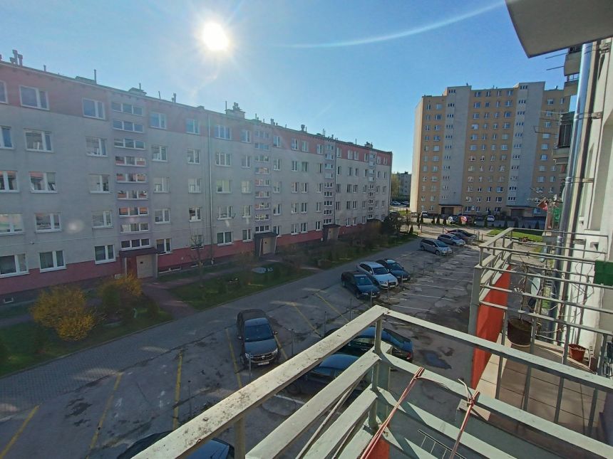 2 pokoje, balkon widna kuchnia, II piętro, ul.Hoża miniaturka 4