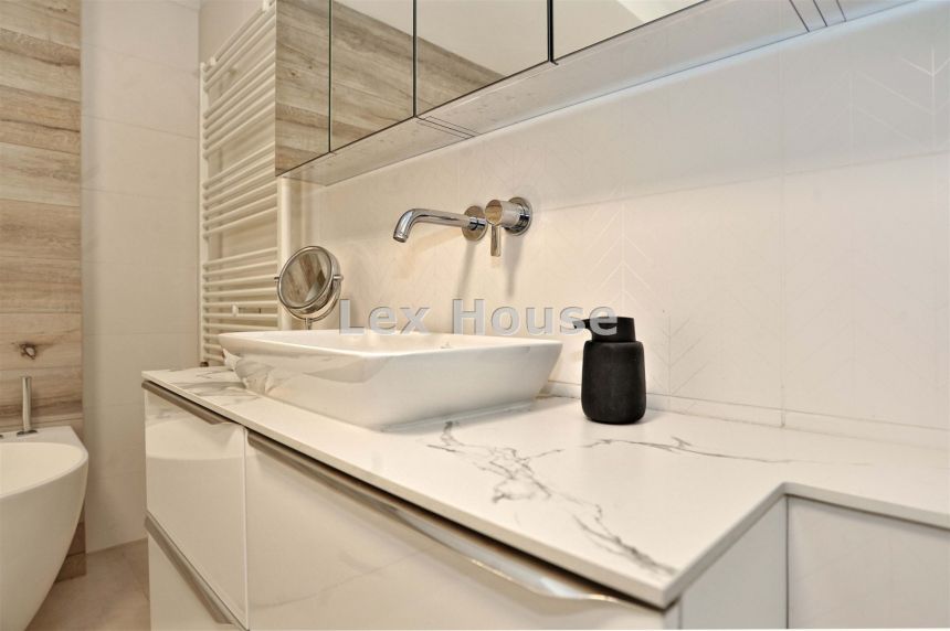 Apartament 4 pokojowy z tarasem miniaturka 11