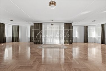 Warszawa Stary Wilanów, 50 000 zł, 1100 m2, ogrzewanie miejskie