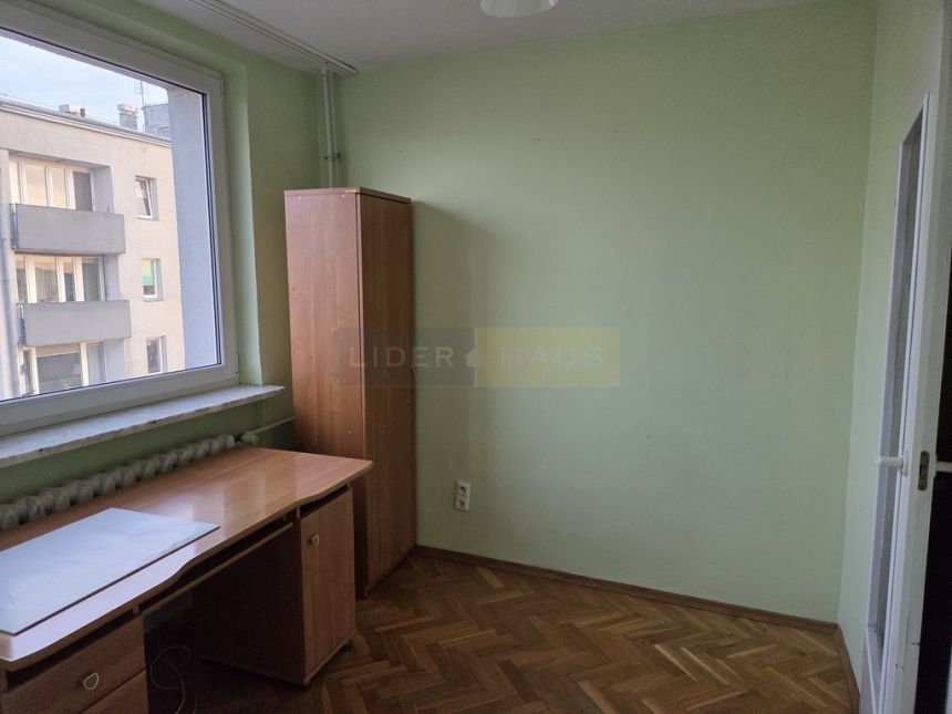 3 pokoje z balkonem Chomiczówka + czynsz 1000zł miniaturka 10