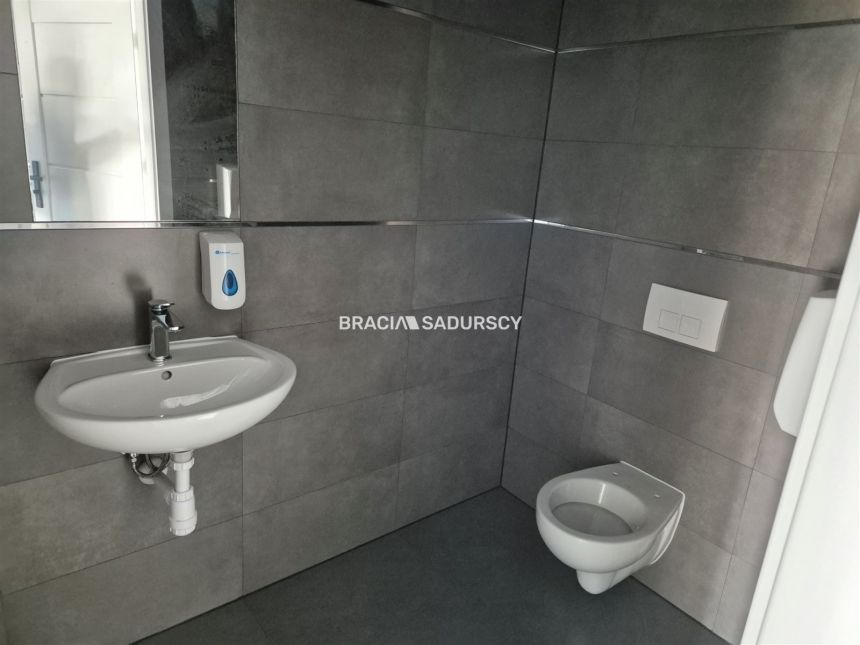 Wolnostojący obiekt biurowy- 300m2!!! miniaturka 15