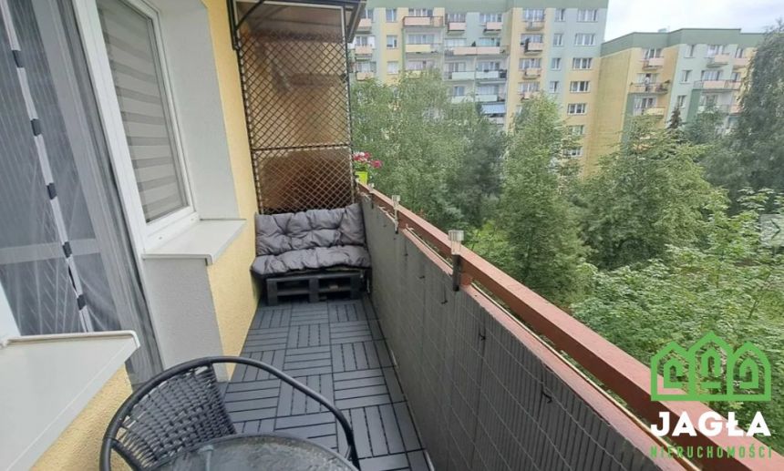 FORDON M4 -III PIĘTRO BLOK BALKON ŚWIETNA LOKALIZA miniaturka 3