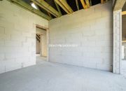 Dom w spokojnej okolicy Jeziora Dobczyckiego. miniaturka 23