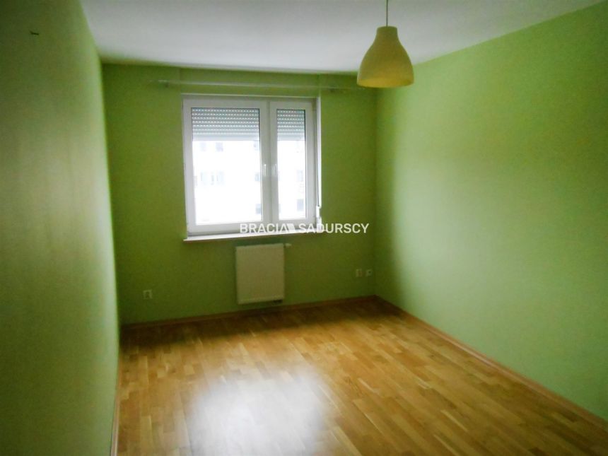 Ruczaj, 3 pokoje z dużym balkonem, 76,5 m2 miniaturka 8