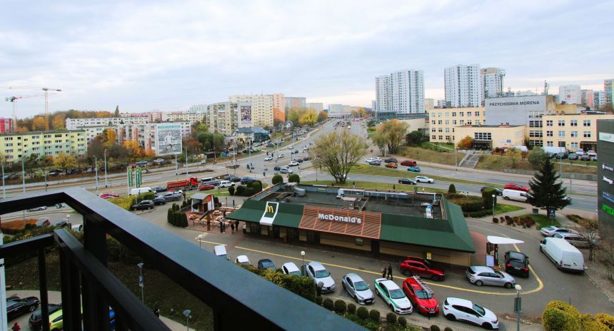 Urokliwa kawalerka z balkonem w nowoczesnym budynku na Morenie -WOLNA OD 10.02 miniaturka 6