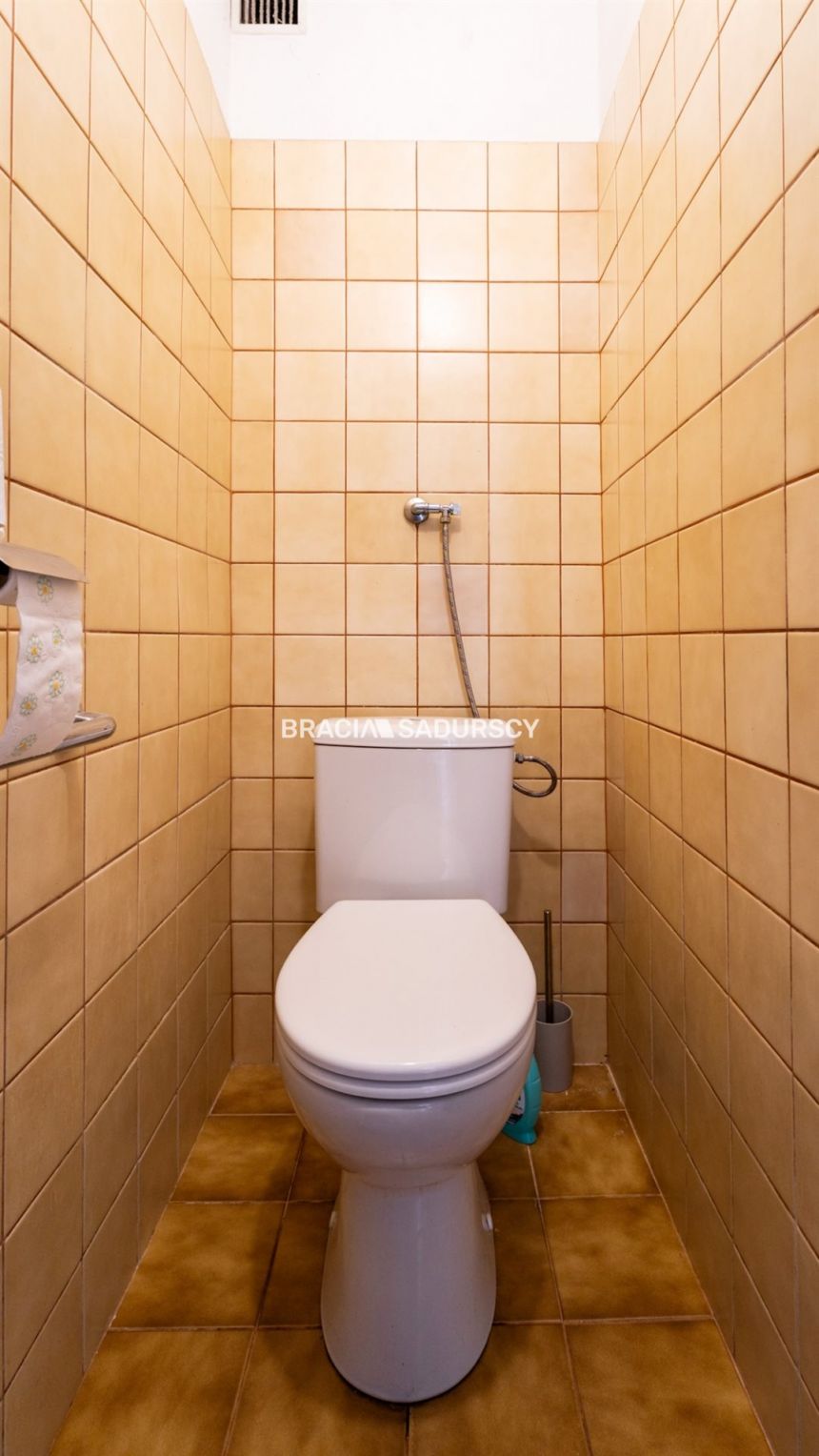 4 pokoje 15 min spacerem od Galerii Krakowskiej miniaturka 16