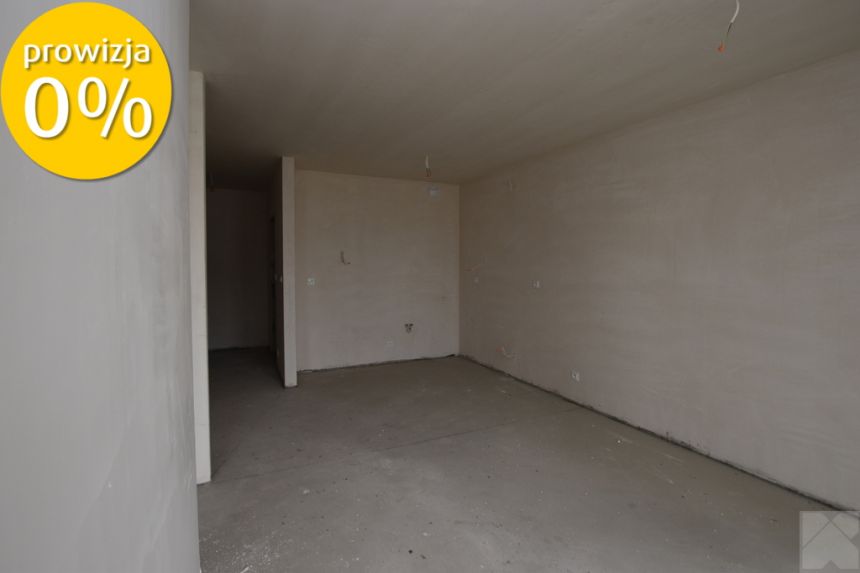 Małe mieszkanie z tarasem gotowe do zamieszkania miniaturka 11