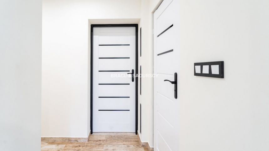 Świetna Lokalizacja,Mieszkanie po Remoncie Skawina miniaturka 27