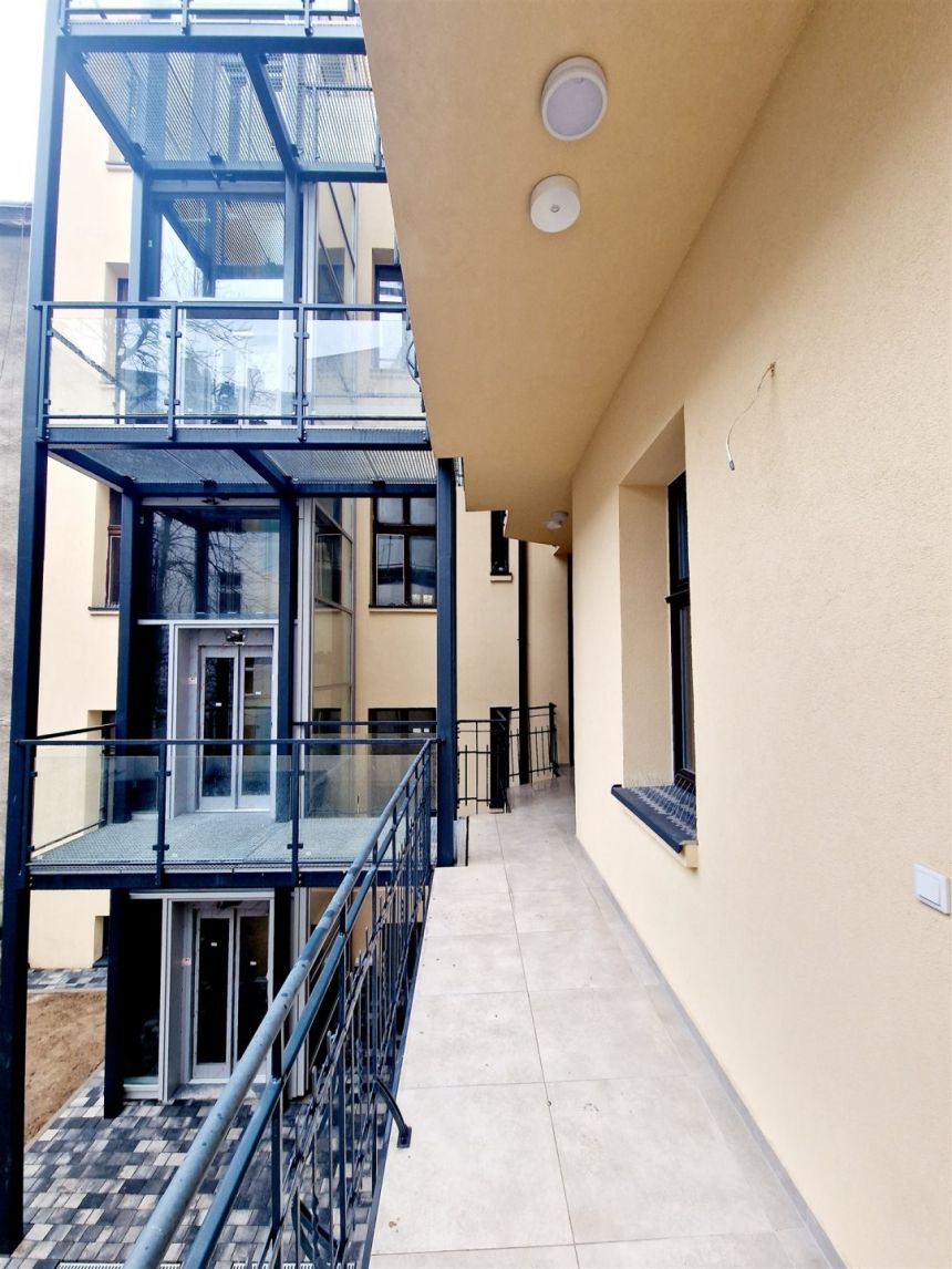 DWA POKOJE - KROWODERSKA - STARE MIASTO, 38,78 M2 miniaturka 3