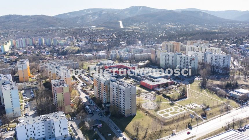 Widokowe 3 pokoje po remoncie os.Beskidzkie miniaturka 15