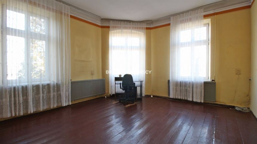 Bochnia-Śródmieście, ul. Poniatowskiego, kamienica miniaturka 22