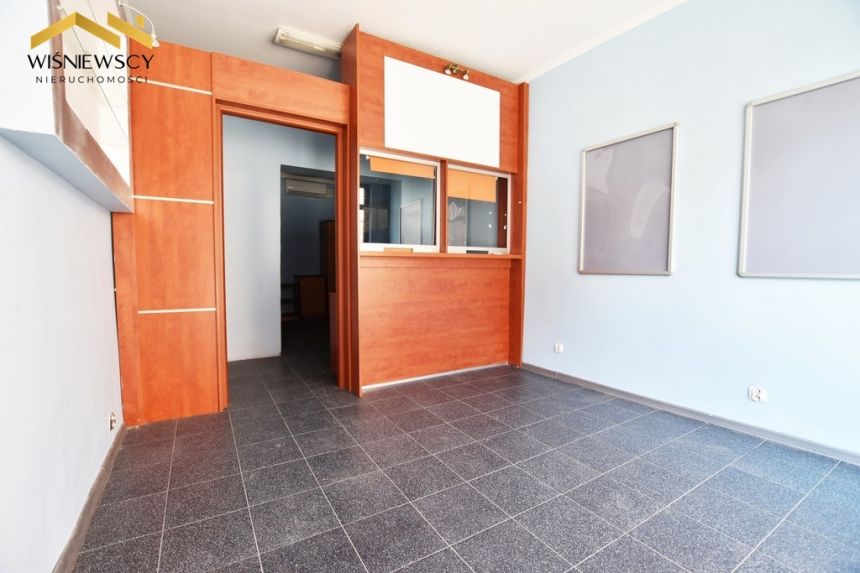Lokal usługowy 124 mkw w ścisłym centrum Malborka miniaturka 2