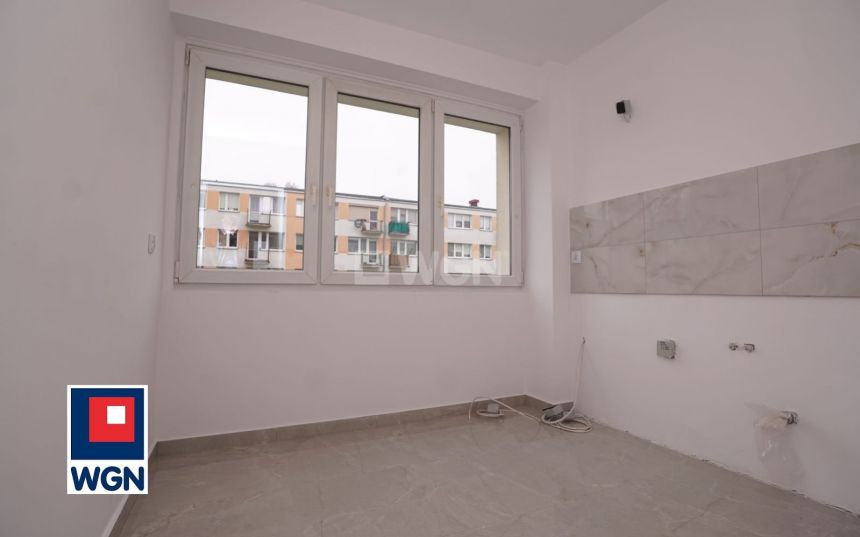 Piotrków Trybunalski Osiedle Belzacka, 349 000 zł, 48 m2, po remoncie miniaturka 14