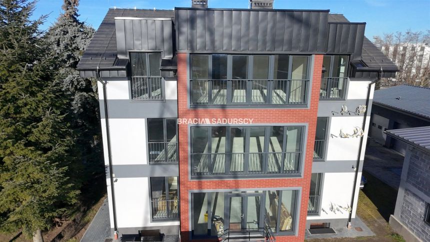 Wolnostojący obiekt biurowy- 300m2!!! miniaturka 2