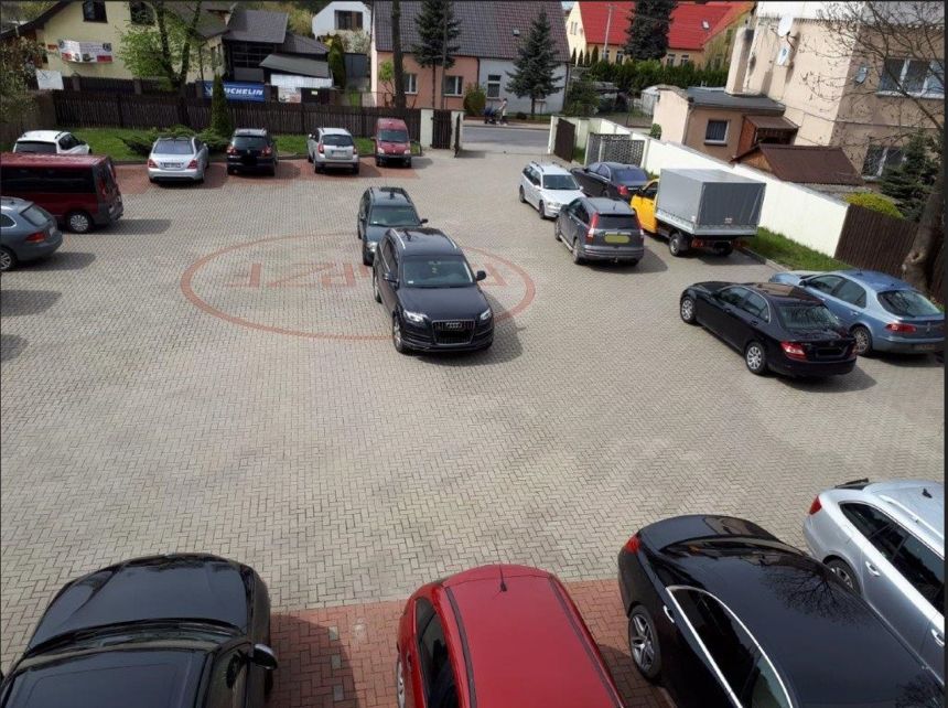 Atrakcyjny budynek w centrum Tarnowo Podgórnego miniaturka 15