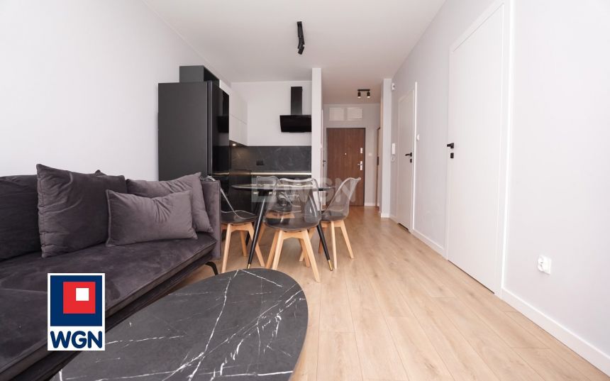 Piotrków Trybunalski, 2 050 zł, 42 m2, z garażem miniaturka 1