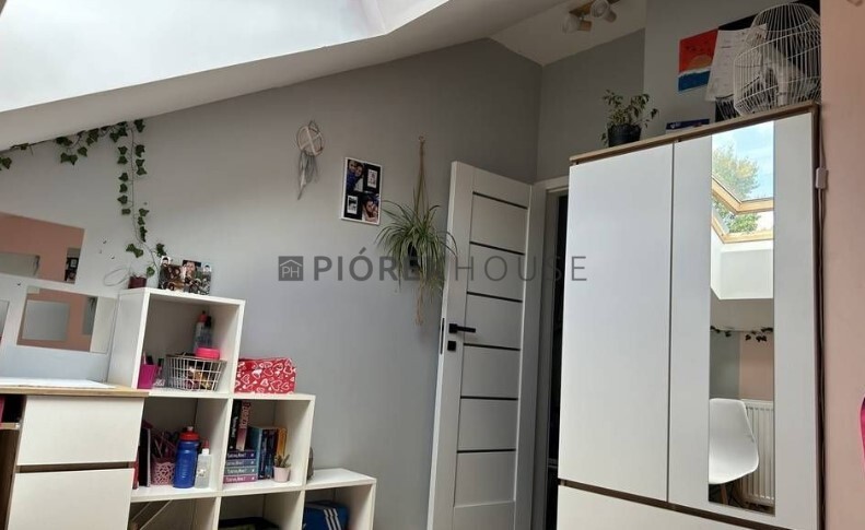 5-pokojowe mieszkanie w Markach miniaturka 8