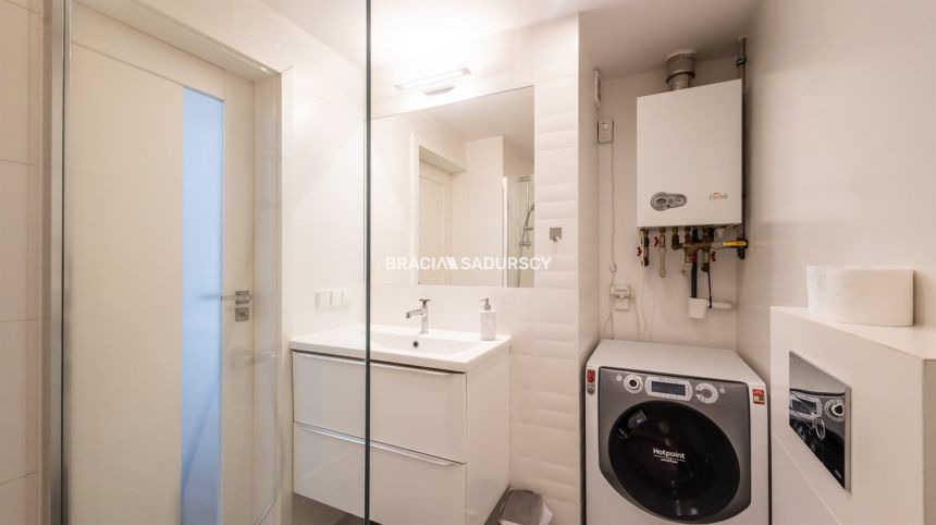 Komfortowy apartament koło Parku Bednarskiego miniaturka 12