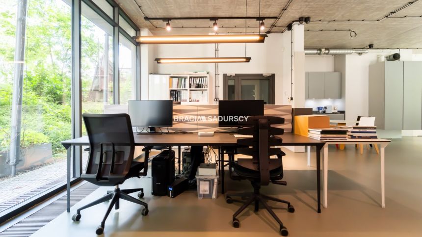Lokal handlowy/biurowy 100m2/ parter/ul.Piastowska miniaturka 27