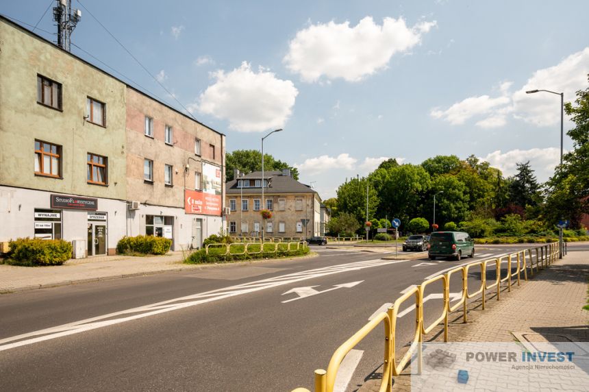 LOKAL USŁUGOWY Z WITRYNĄ I WEJŚCIEM OD ZAPLECZA miniaturka 12