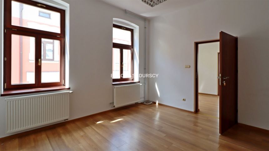 Tarnów, 1 310 zł, 52.21 m2, do adaptacji miniaturka 2