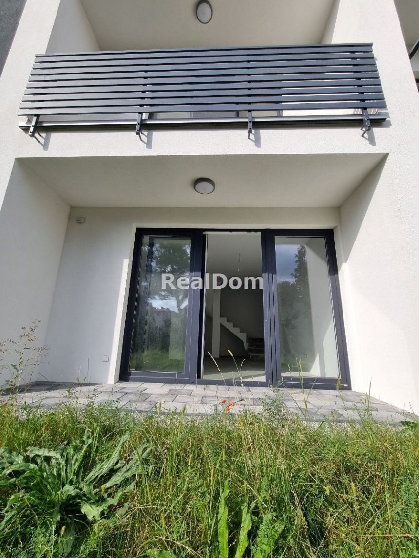 Kraków Mydlniki  4pok taras 2x balkon 2 x parking miniaturka 4