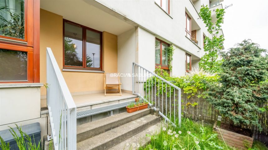 Dwupokojowe z ogródkiem z dala od zgiełku | Ruczaj miniaturka 26