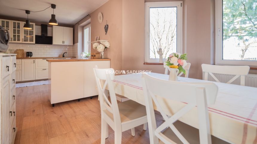 Uroczy dom 130m² z bajkowym ogrodem – Gnatowice! miniaturka 8