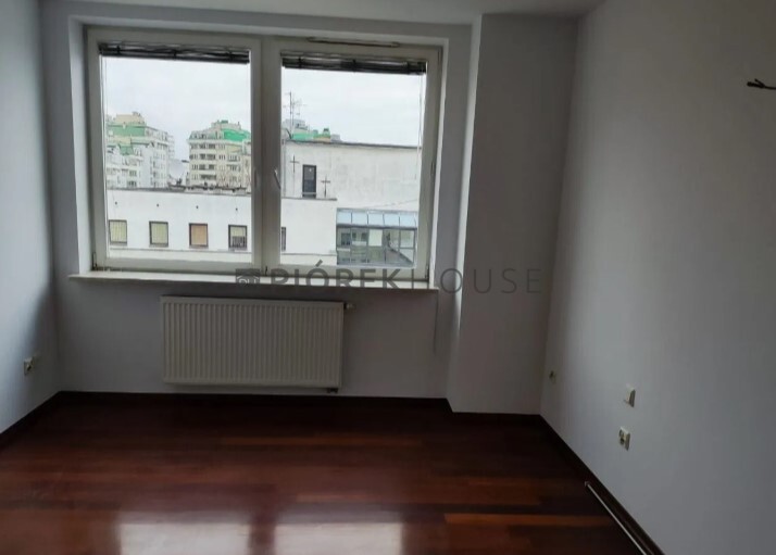 4-pokojowe mieszkanie na Woli miniaturka 9