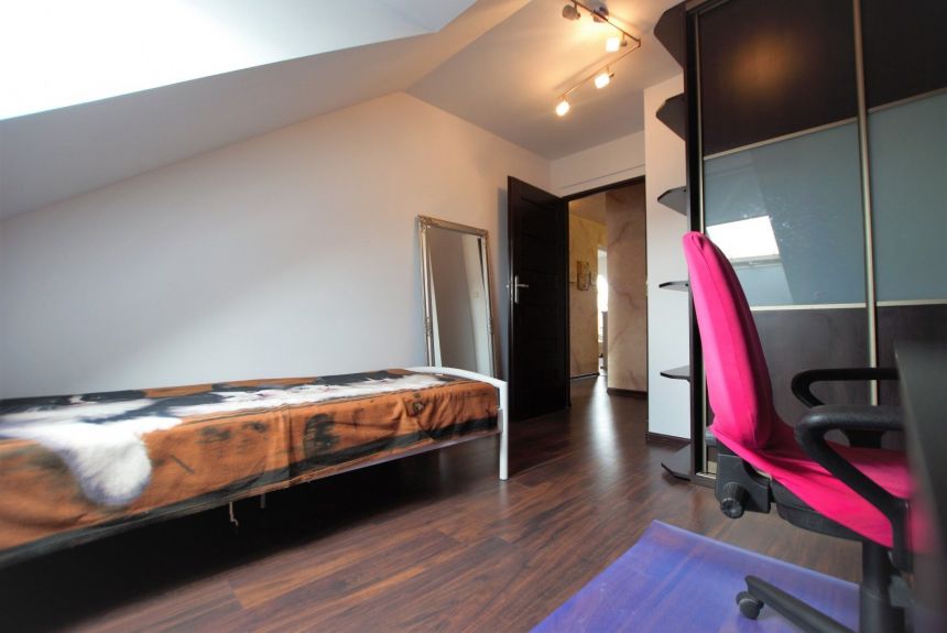 4 pokojowe mieszkanie w ścisłym centrum ul.Niecała miniaturka 16