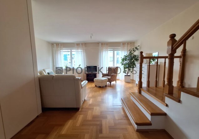 Dwupoziomowe mieszkanie na Ursynowie miniaturka 2