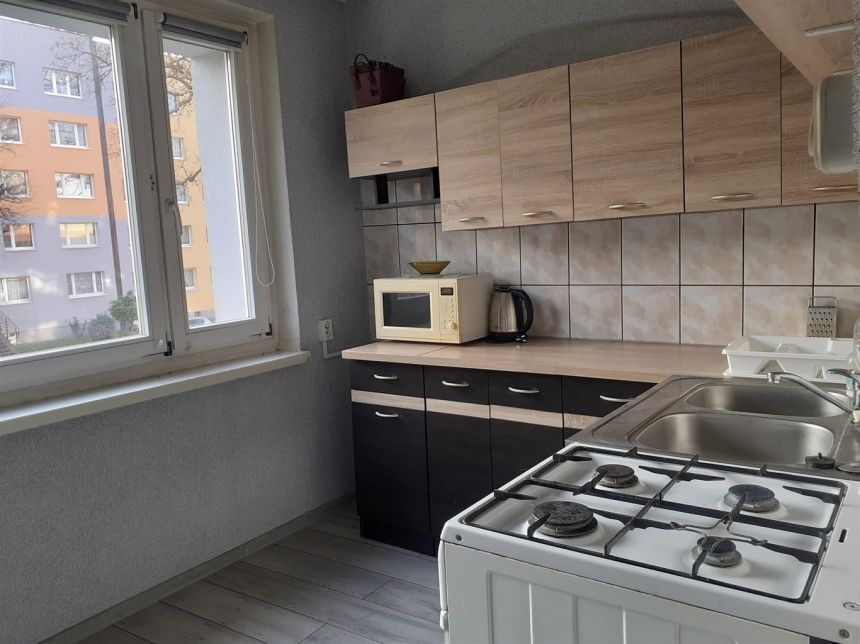 kawalerka, 32 m2, balkon, pralka, lodówka, 1150 zł miniaturka 4