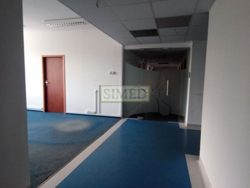 Biuro , pełna infrastruktura ,ochrona ,dostęp24h miniaturka 8