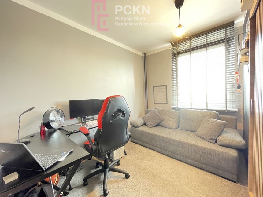 Zadbane 3 pokoje na ZWM – 10. piętro, 60 m² miniaturka 5
