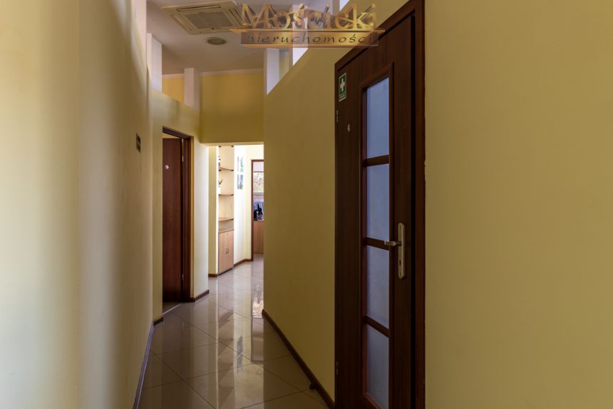 Sprzedam budynek biurowy miniaturka 6