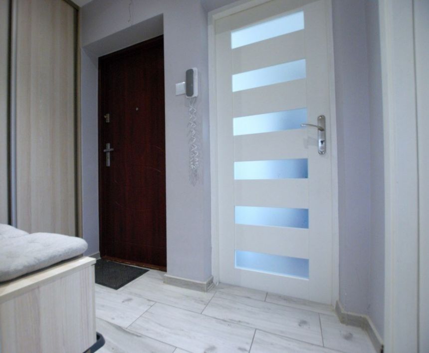 3 pokoje, osobna kuchnia, BALKON, PARKING, KSM miniaturka 11