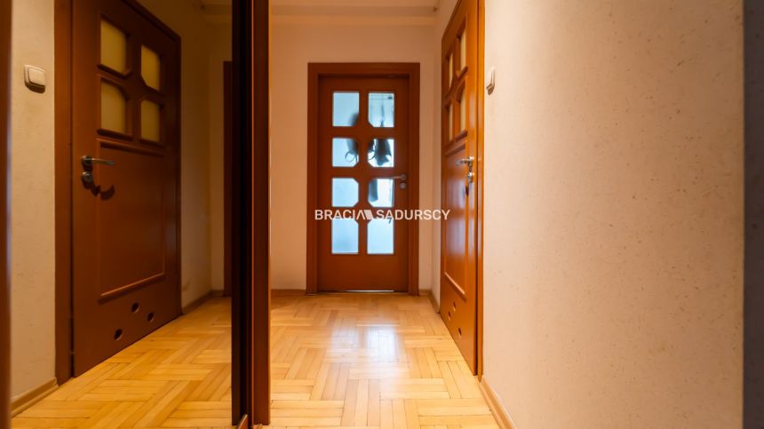 73 m², 3 pokoje, balkon, świetna lokalizacja! miniaturka 20
