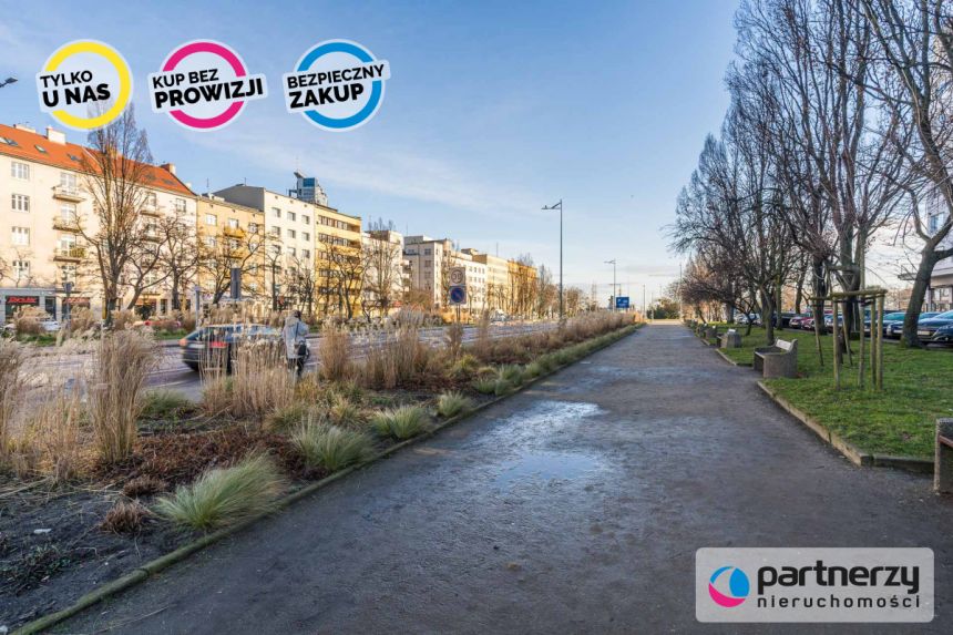Gdynia Śródmieście, 820 000 zł, 45.2 m2, z miejscem parkingowym miniaturka 11