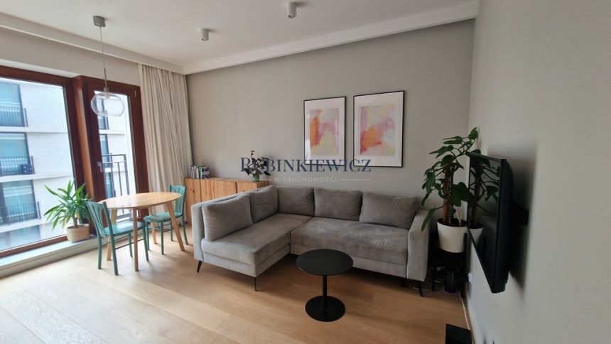 KOMFORTOWY APARTAMENT 2 pokoje ul. Krochmalna miniaturka 6