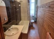 odrestaurowana kamienica, I piętro, balkon miniaturka 5