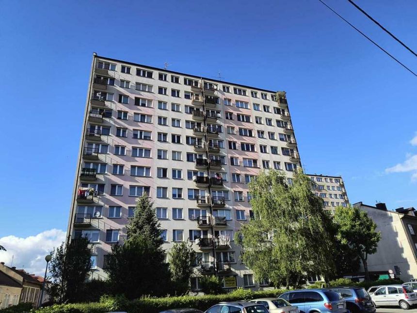 Na sprzedaż 3-pok. mieszkanie po gen. remoncie miniaturka 14