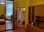 odrestaurowana kamienica, I piętro, balkon miniaturka 14