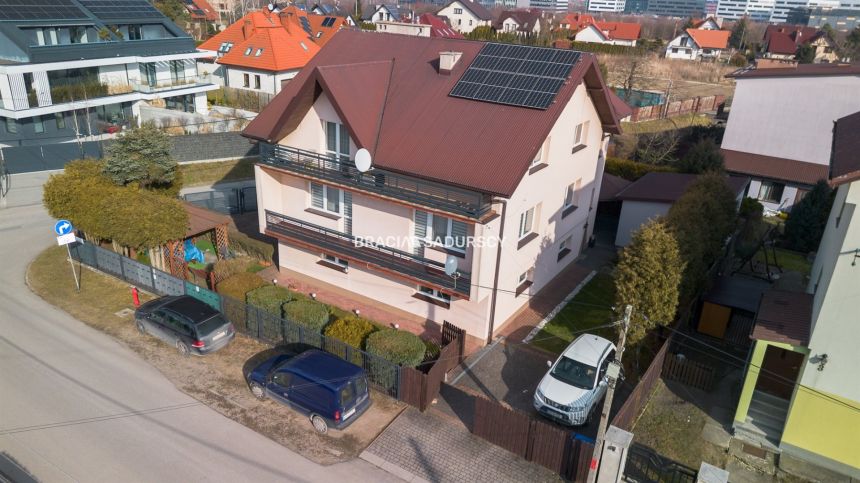 Duże mieszkanie, balkon, ogród,  blisko tramwaj miniaturka 2