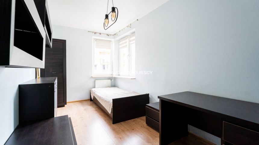 3 po z osobną kuchnią - Rydlówka miniaturka 2