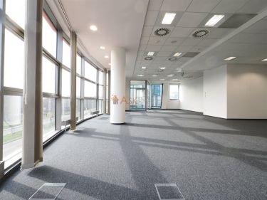 Wrocław Fabryczna, 8 760 zł, 146 m2, pietro 5